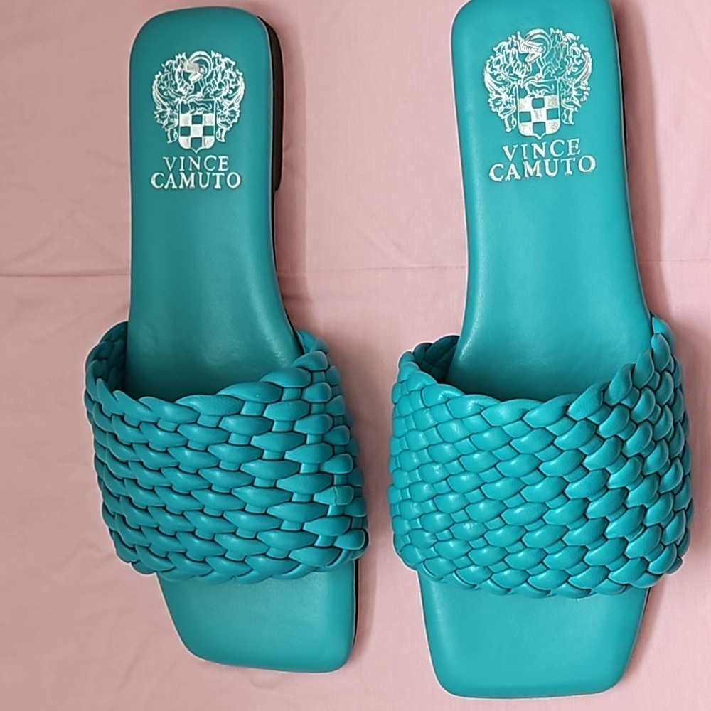 Vince Camuto sandal